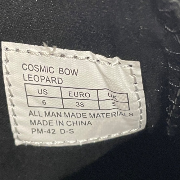 Animal Print Glitter Sparkle Sneakers Black Bow Gold Shoes Girl Size 6 - Picture 9 of 15